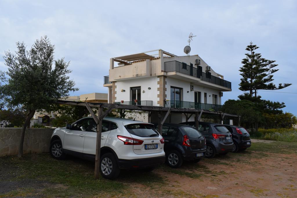 Bed and Breakfast Punta Di Mola à Marina di Ragusa Extérieur photo