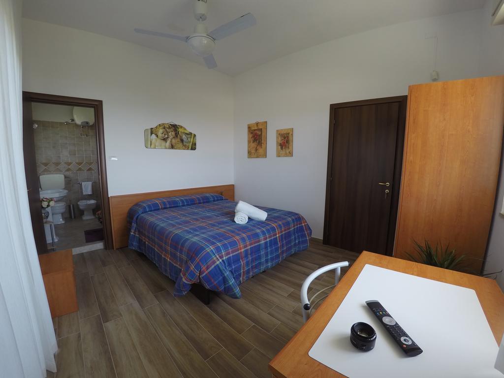 Bed and Breakfast Punta Di Mola à Marina di Ragusa Extérieur photo