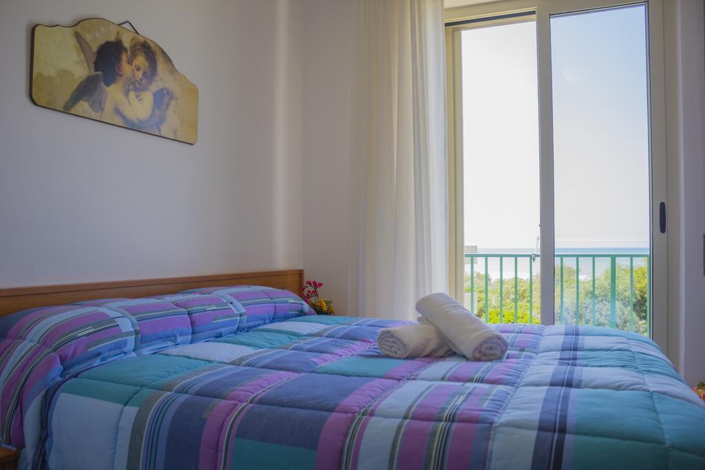 Bed and Breakfast Punta Di Mola à Marina di Ragusa Extérieur photo